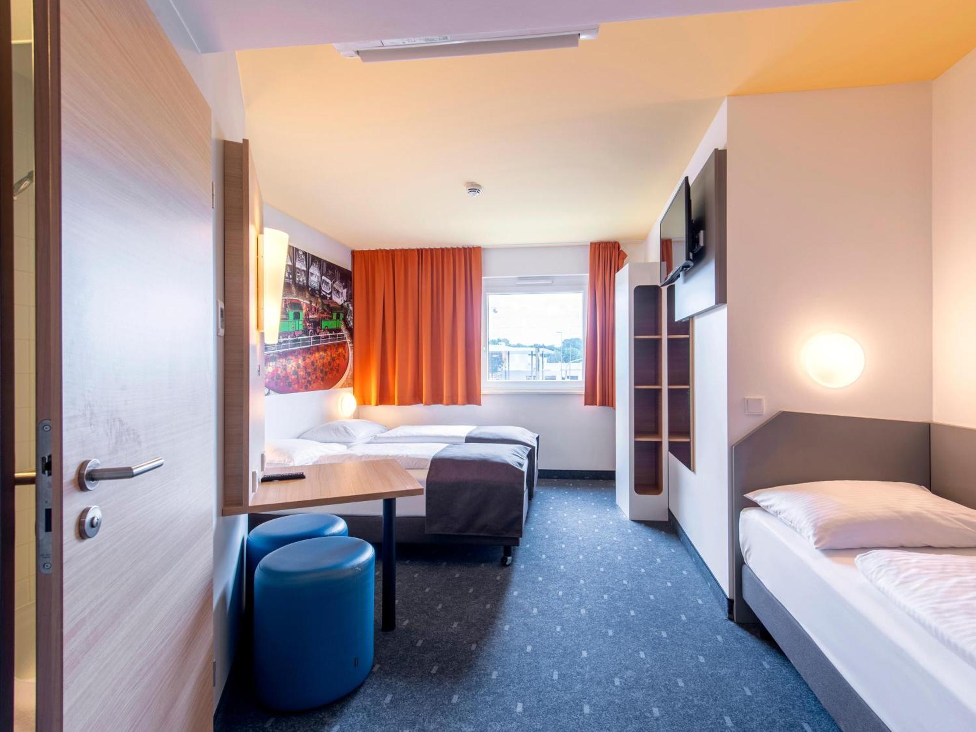 B&B Hotel Augsburg-Sued Exterior photo