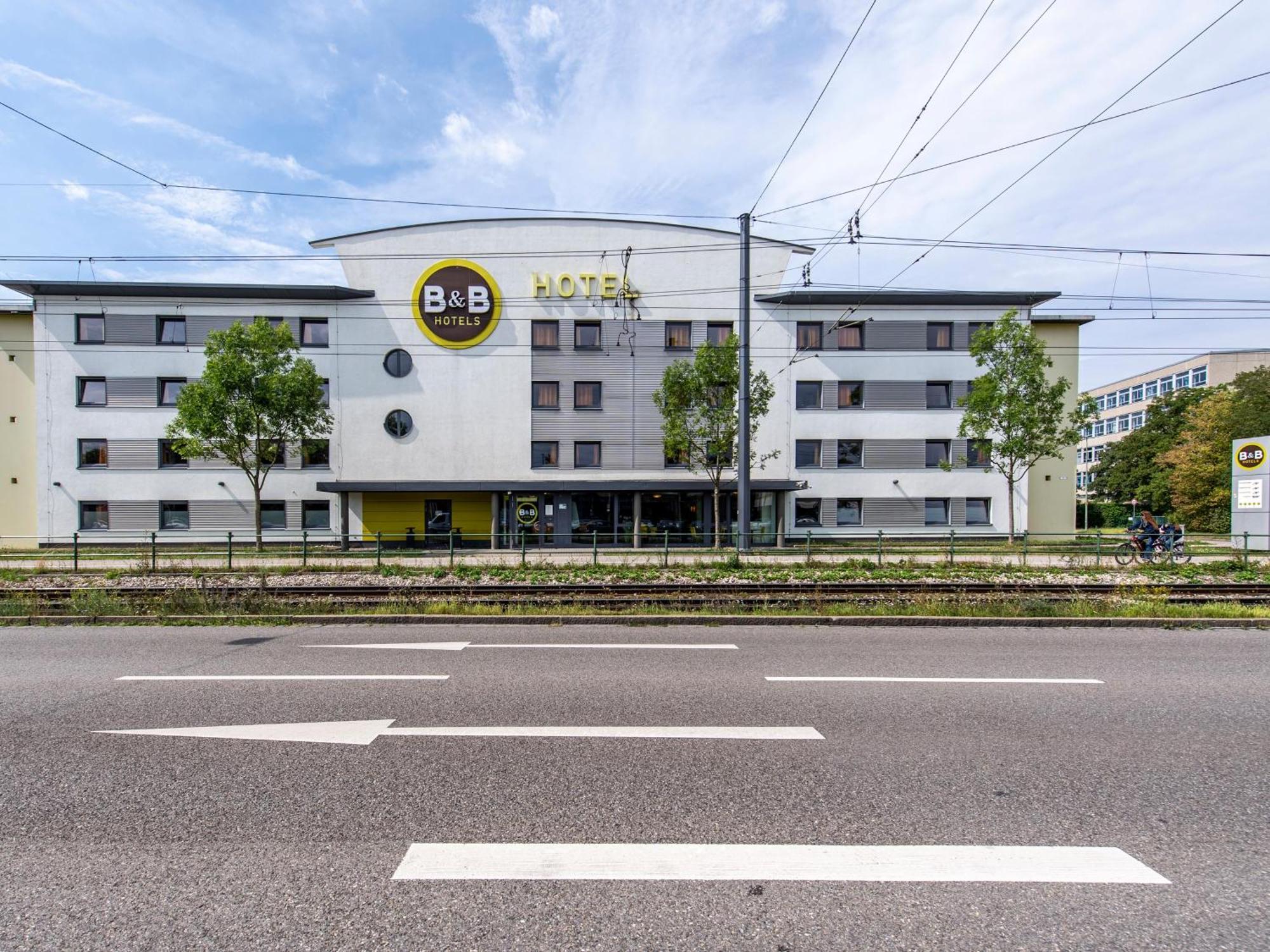 B&B Hotel Augsburg-Sued Exterior photo